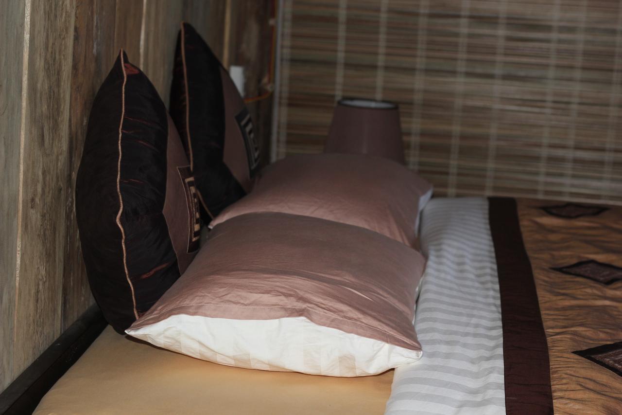Ong Vang Meo Vac Hotel エクステリア 写真