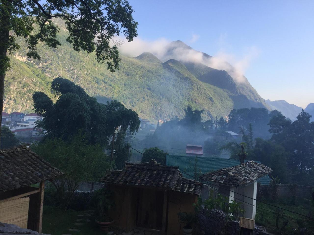 Ong Vang Meo Vac Hotel エクステリア 写真